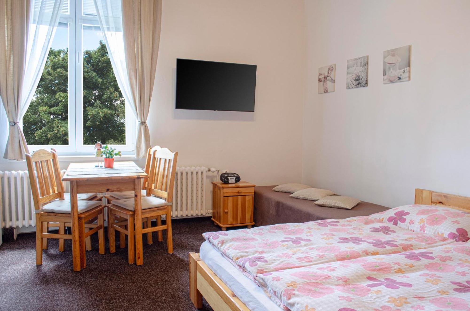 Apartmany Pavilon D - Budget, Classic, Family - Novy Smokovec - High Tatras Високе-Татри Экстерьер фото